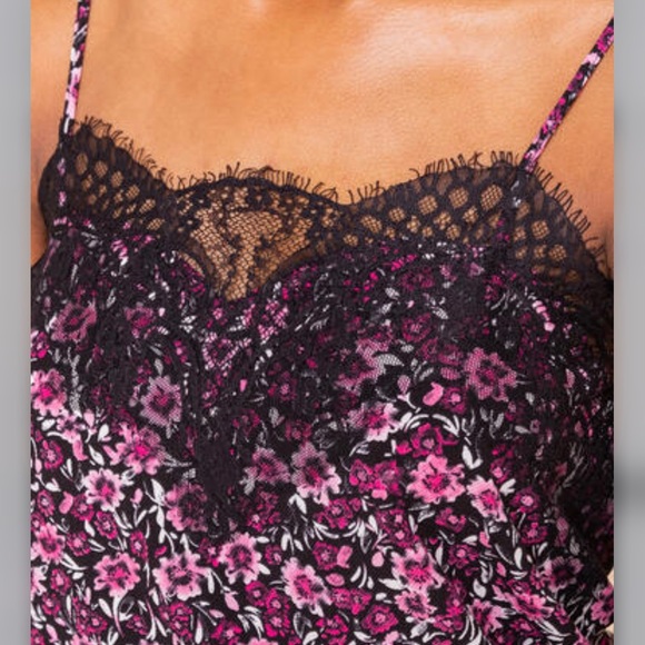 Francesca’s collections belle floral lace tank top - Picture 6 of 11